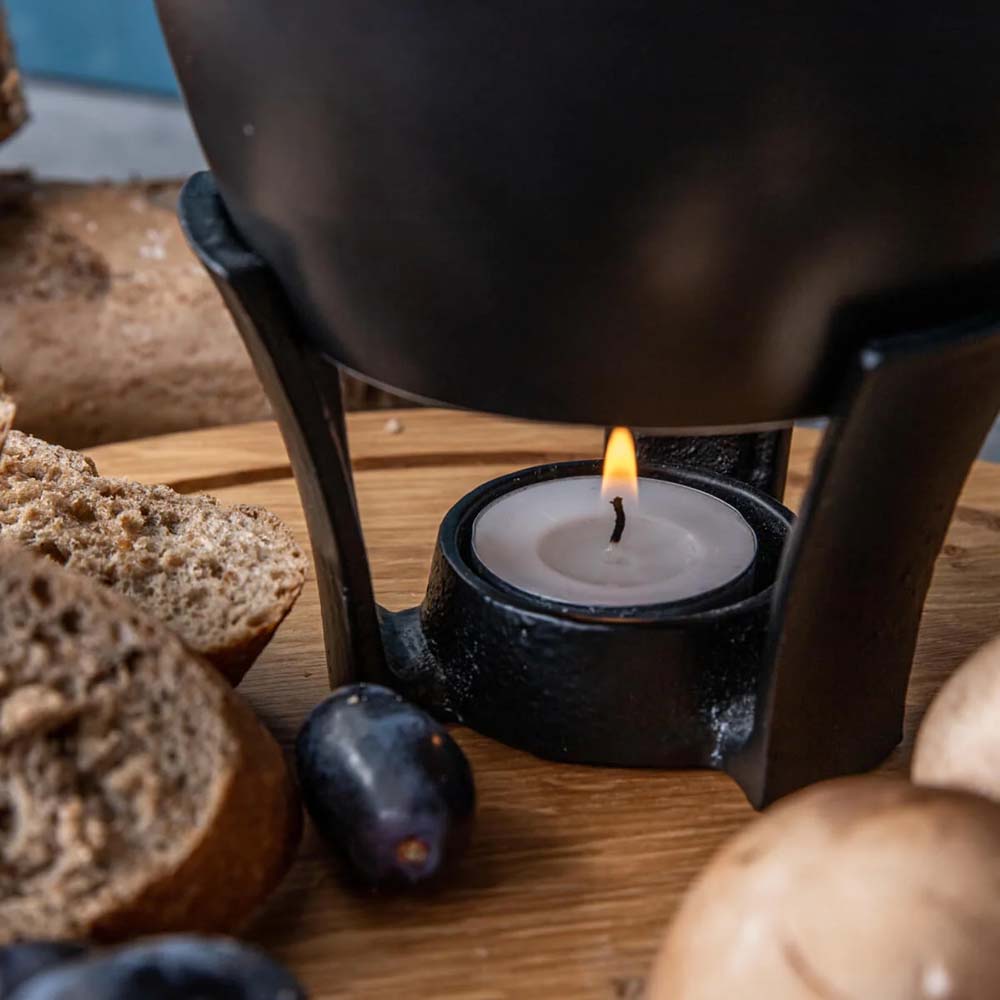 Fondueset Party Mini – fondueset detail, gietijzeren pannetje | Kaas & Borrelz