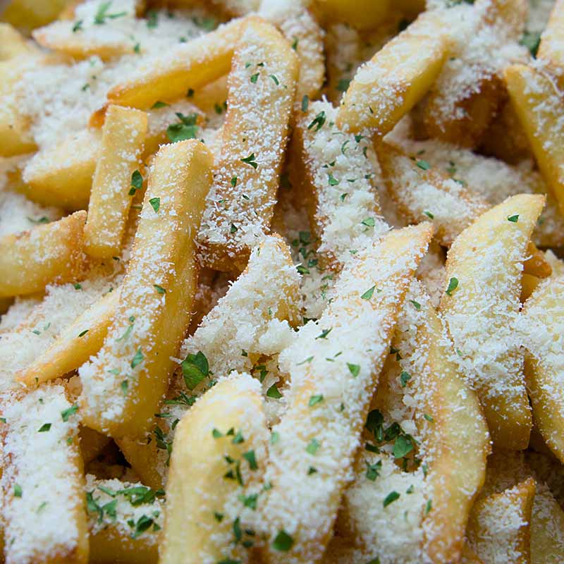 Parmigiano Reggiano 30 maanden - Bio – Parmigiano Reggiano parmezaanse kaas friet gerecht | Kaas & Borrelz