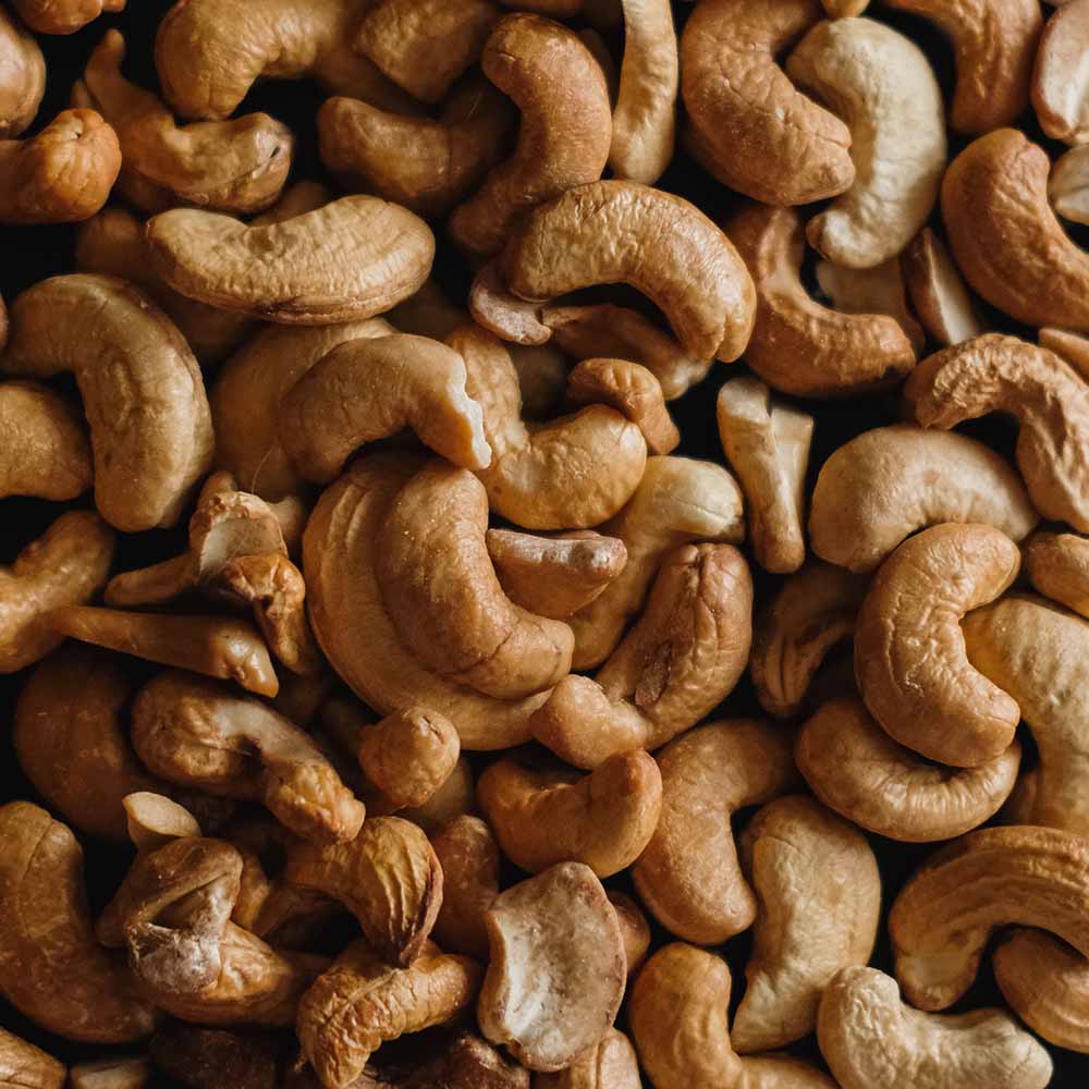 Cashewnoten gezouten – cashewnoten in kom, bovenaanzicht | Kaas & Borrelz