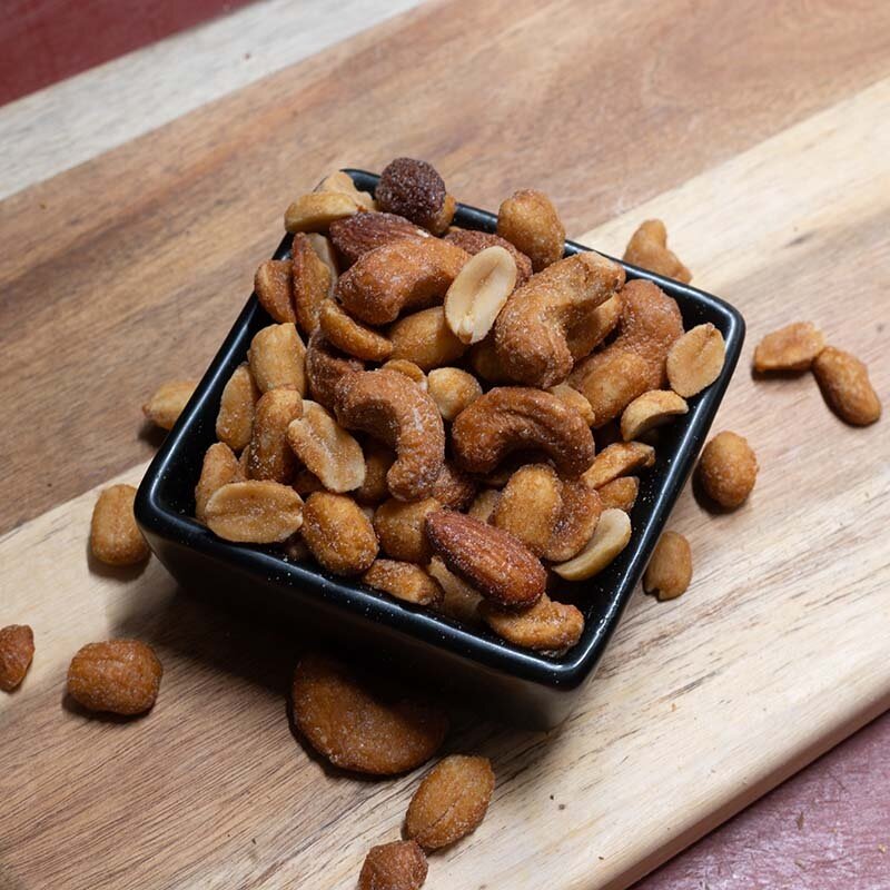 Ab's Honing Zoutmix met geroosterde pinda's, cashewnoten en amandelen met honing | Kaas & Borrelz