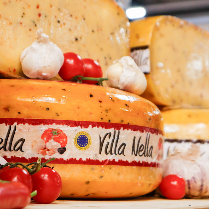 Villa Nella Italiaanse kruidenkaas – Villa Nella sfeer italiaanse kruidenkaas | Kaas & Borrelz
