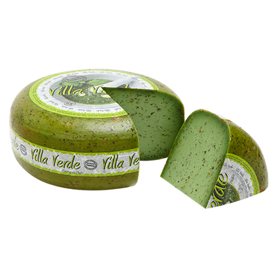 Villa Verde pestokaas – Villa Verde pestokaas, boerderijkaas met groene pesto | Kaas & Borrelz